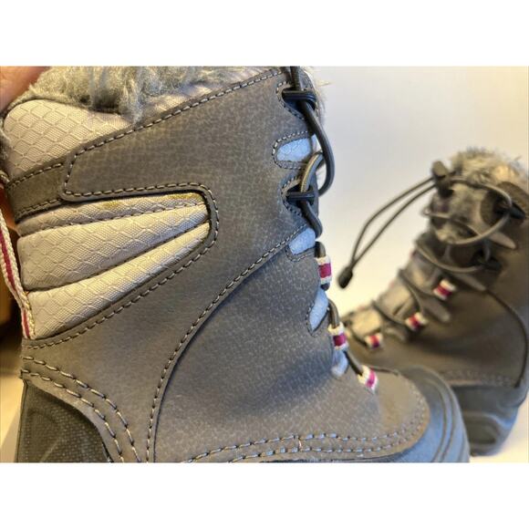 COLUMBIA Insulated Waterproof Kids 200 Grams Winter Boots Gray - Size 1 - Picture 7 of 8